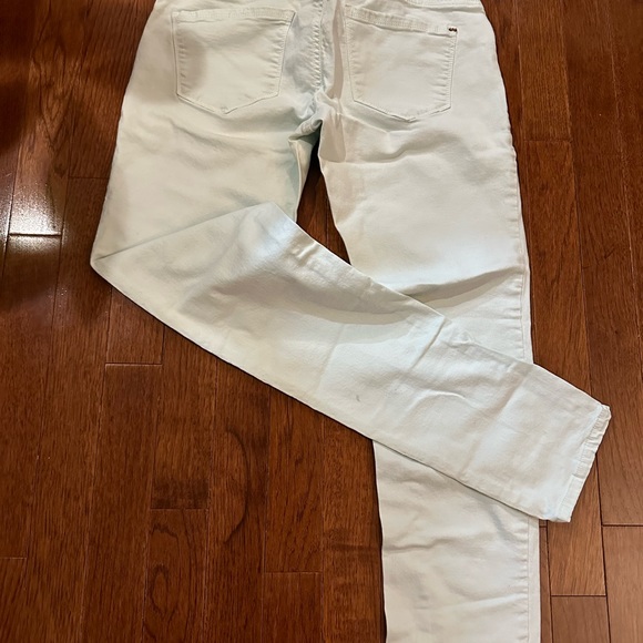 Garage Jeans - Picture 5 of 9